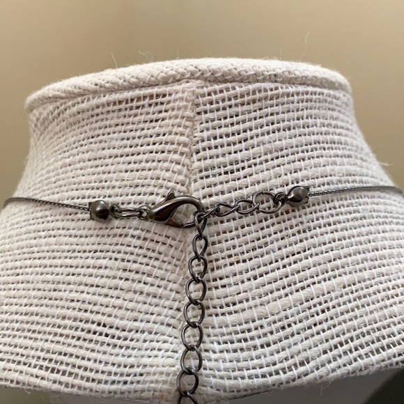 Multicolored Beaded Necklace - Picture 5 of 6